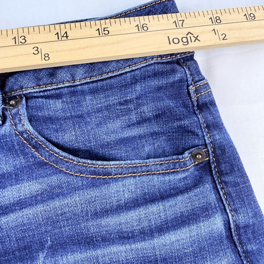 American Eagle Shortie Jean Shorts Size 14 Short – Raw Hem Mid Rise - Picture 4 of 10